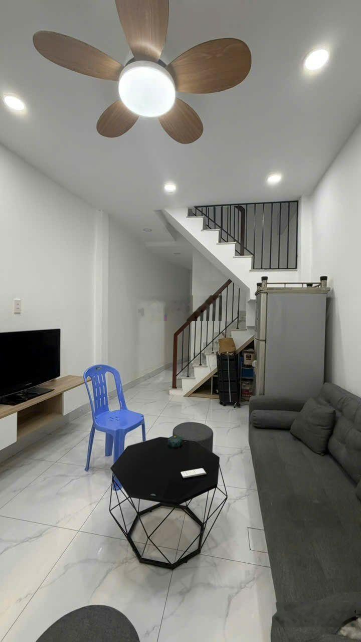 Nhà đường Nguyễn Thái Sơn, P.5, Gò Vấp (địa chỉ cũ đường Huỳnh Khương An), giá 3,85 tỷ, DT 39m.