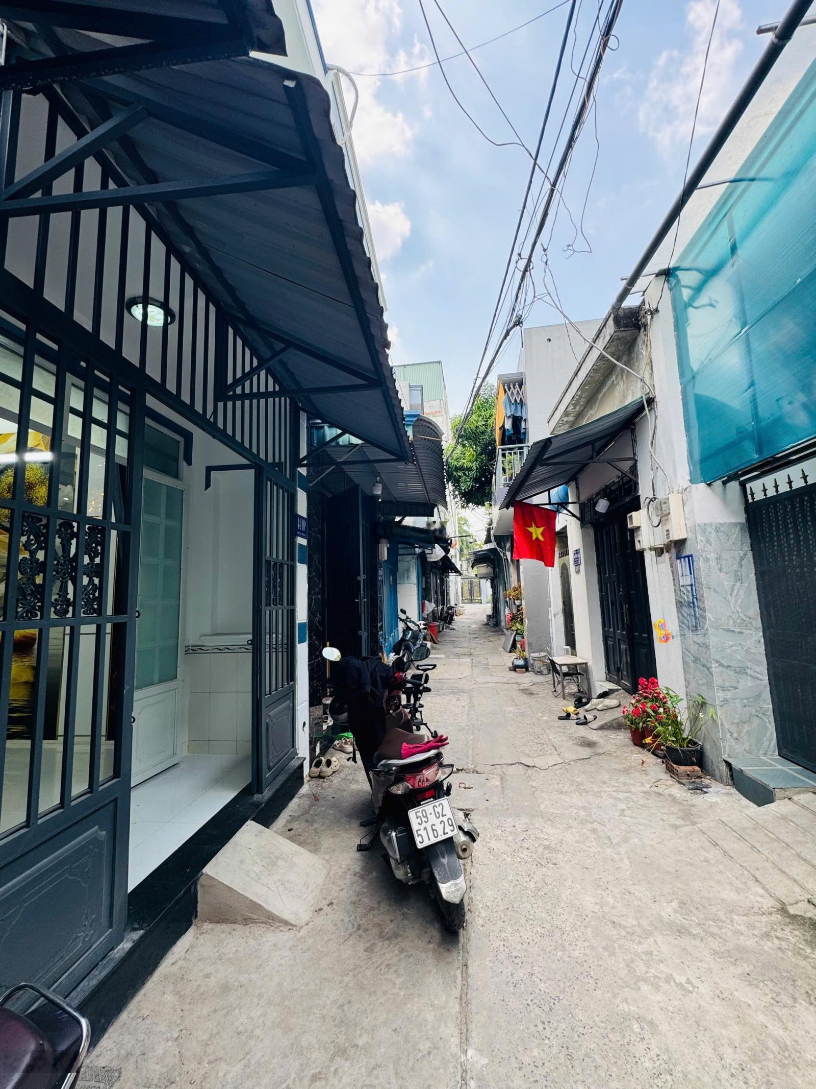 Nhà kê khai riêng đường Thới An 06 Q12 gần tôn Trường Thành 77m2 giá 1tỷ995