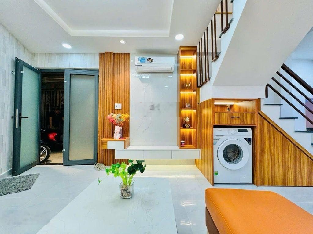 Bán nhà hoàng hoa thám bình thạnh 2 tầng full nội thất 3,98 tỷ tl