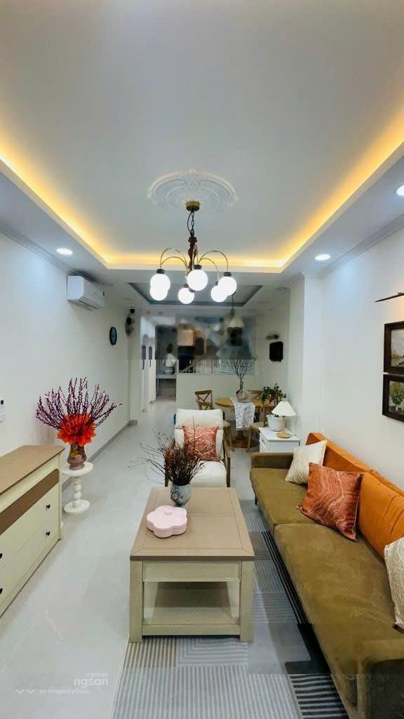 Sát mặt tiền - tô hiến thành - 41 m2 - 2 tầng - 3 phòng ngủ - 7.49 tỷ