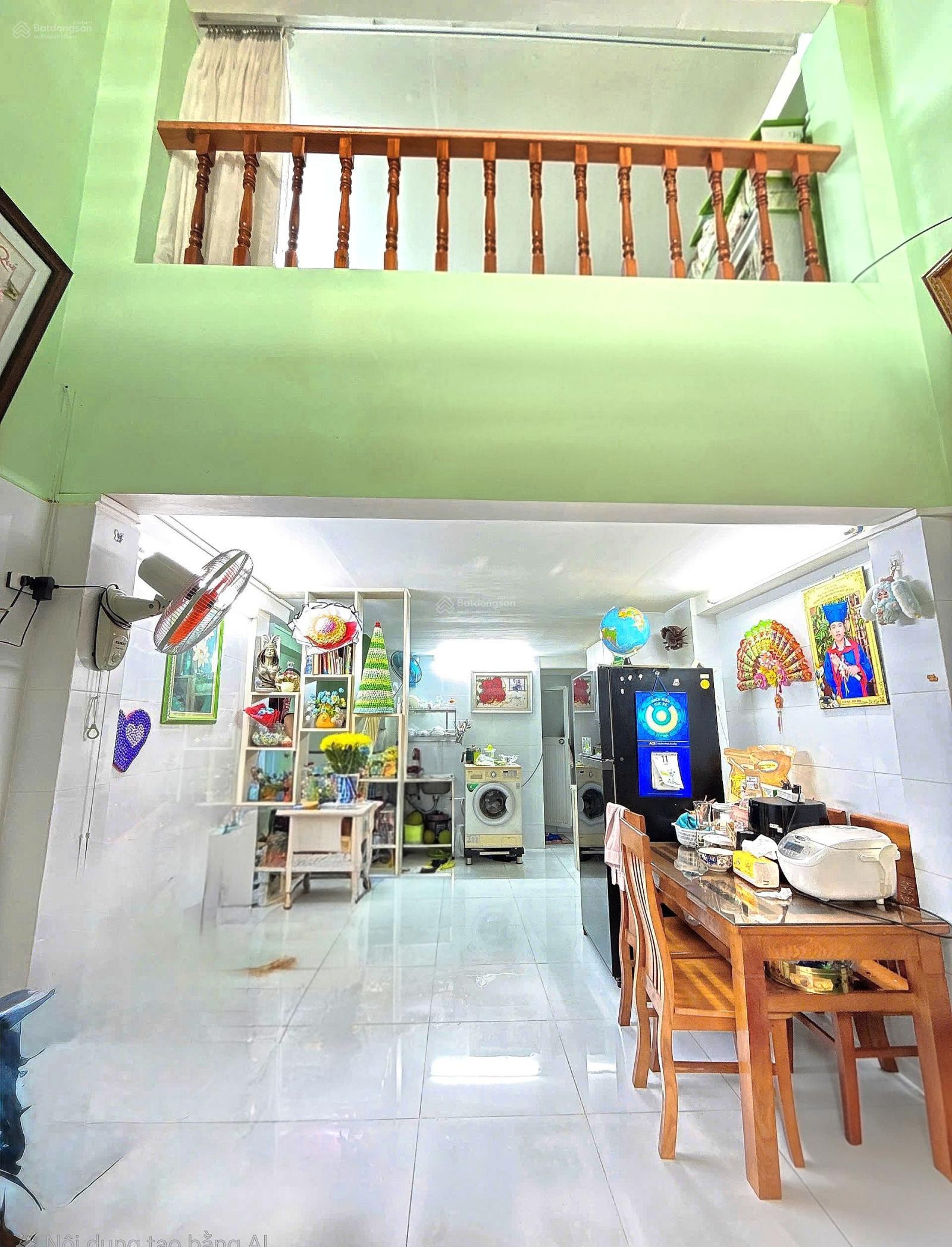 H.O.T bán nhà Quận 10, sát mặt tiền 3 tháng 2- hẻm 4m (3,4 x 7,8) 3T 3PN full nội thất chỉ 4,x Ty