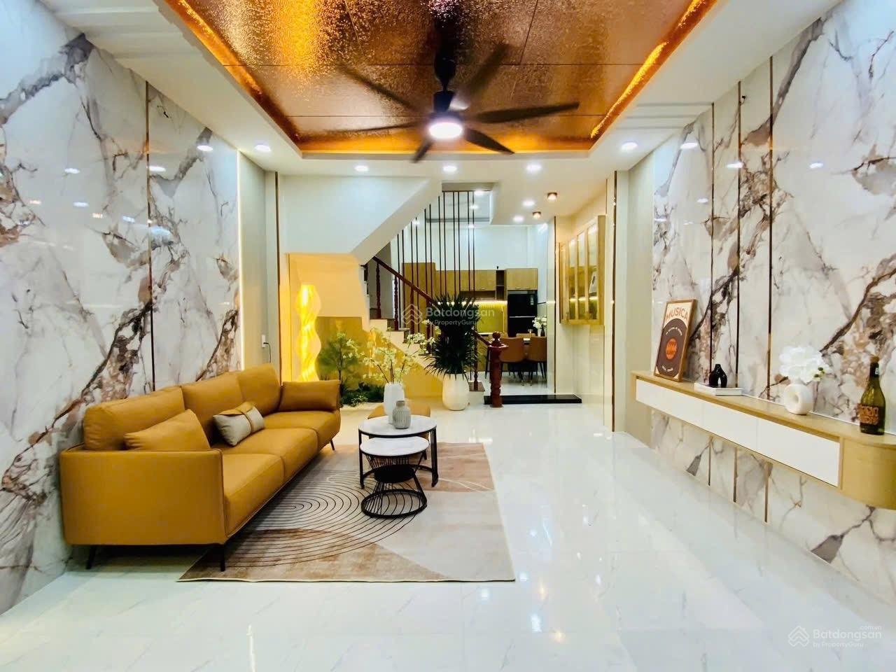 Giảm giá mạnh nhà đường Trần Quang Khải Tân Định Quận 1. Giá 5,090ty/DT 76,8m2. Gần chợ Bến Thành