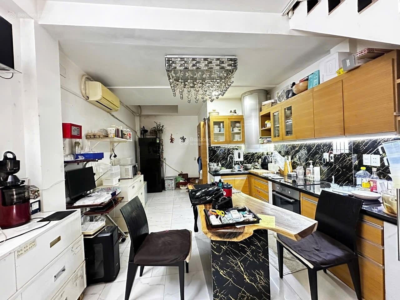 Nhà Chính Chủ 4 Tầng - Đường Calmette - Quận 1 - Giá Nhỉnh 10 Tỷ