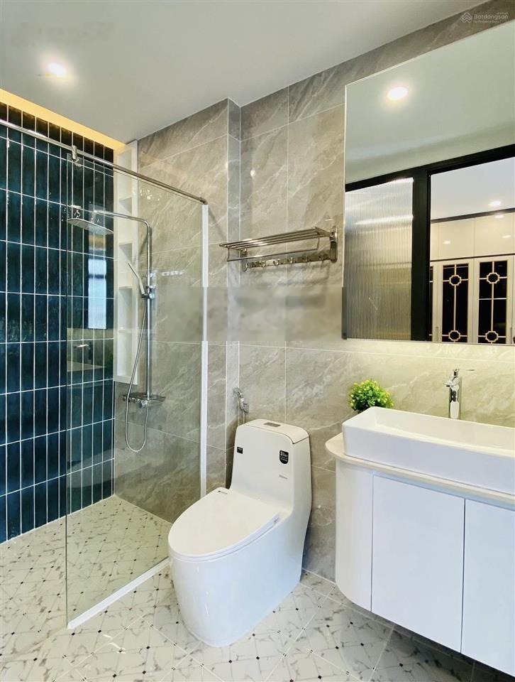 Nhà đẹp trung tâm Q1 đường Phùng Khắc Khoan. Diện tích khủng 85m2 giá chỉ 4tỷ790 đang cho thuê 34tr