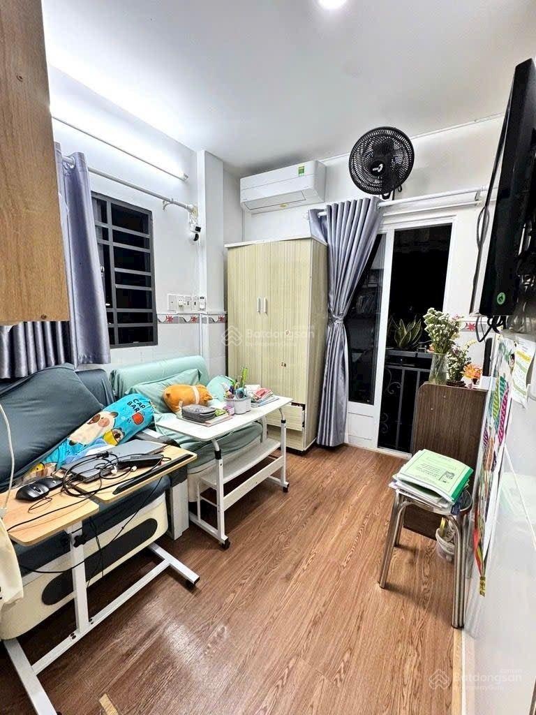 Hiếm nhà đẹp Thích Quảng Đức - DTSD 30m2 - xe hơi tận cửa - chỉ 2,75 tỷ - 5' sân bay - Phú Nhuận