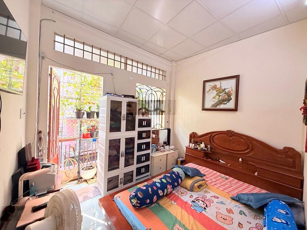 Bán nhà 55/ nguyễn văn công - 4.39 tỷ - nở hậu 5 mét- hẻm ba gác