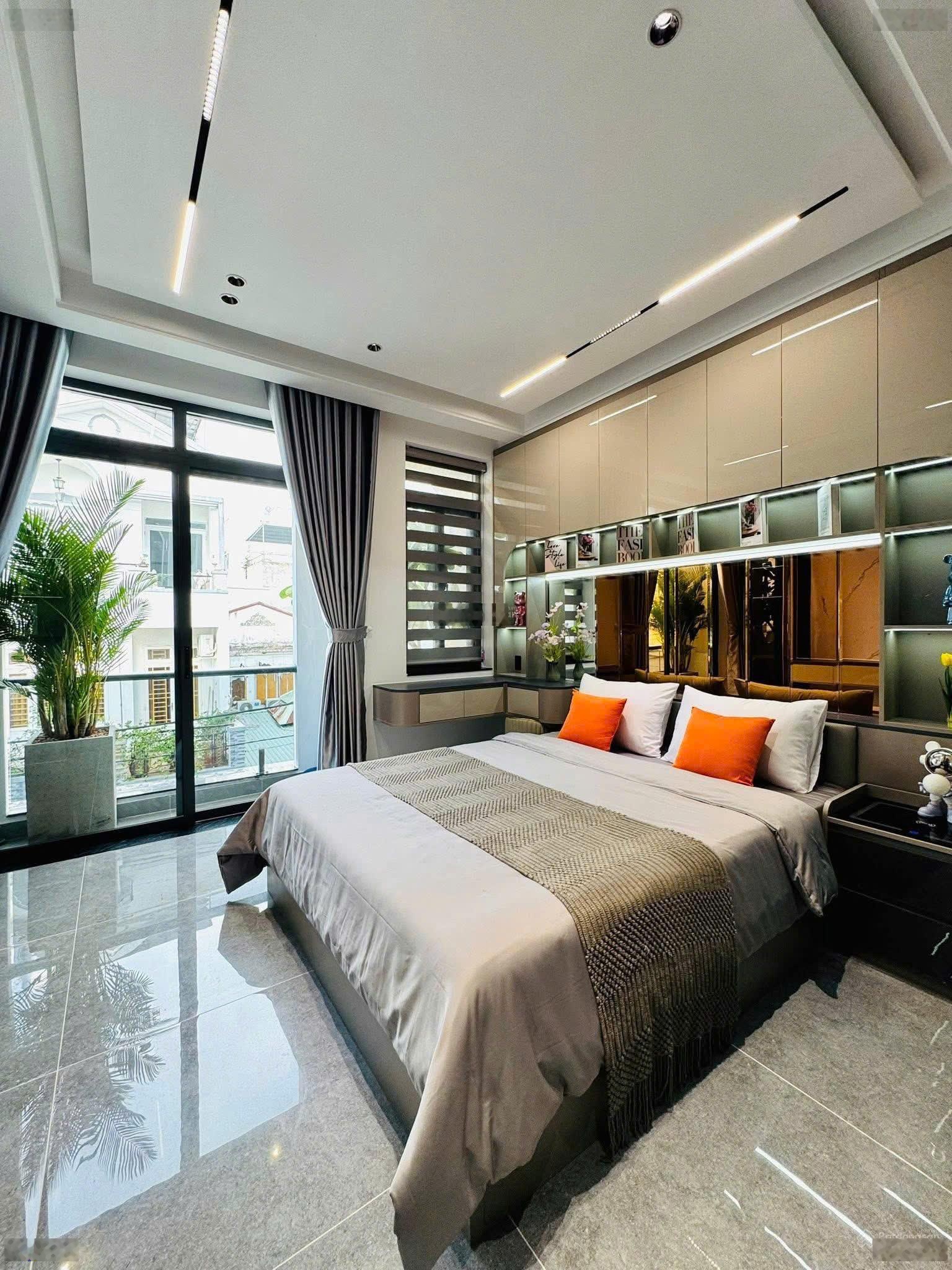 Chính chủ bán nhà mới đường hoàng diệu, p. xóm chiếu, 2 tỷ 750, 95m2, có hđ thuê: 27tr/th, hẻm ôtô