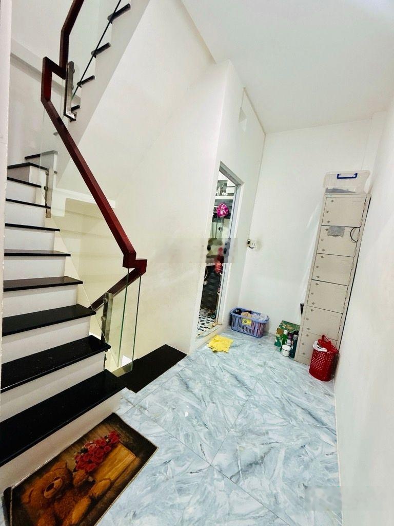 Kdc hiện hữu kgt klg 25,7m2 gần mt đvb thông thoáng phù hợp cho gđ trẻ chỉ 3 tỷ nhỉnh