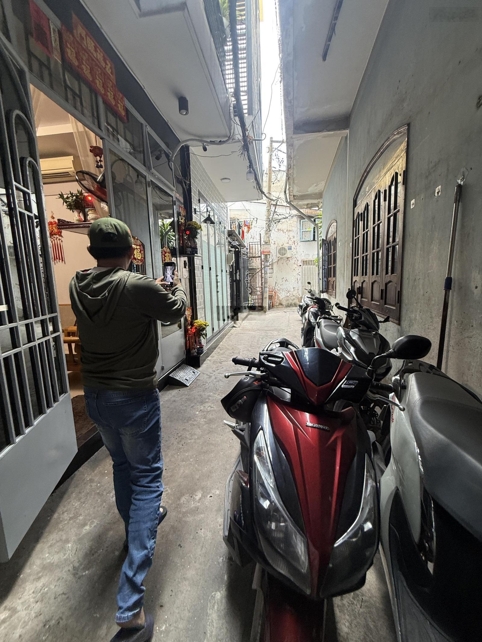 Nhà đẹp lý thường kiệt p8. qtbinh 2 tầng 4mx8m hẻm an ninh tuyệt đối chỉ 3.x tỷ