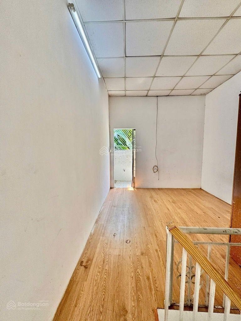 Nhà SHR hẻm xe hơi Phạm Văn Chiêu P8 GV- 2 lầu Dt 27m