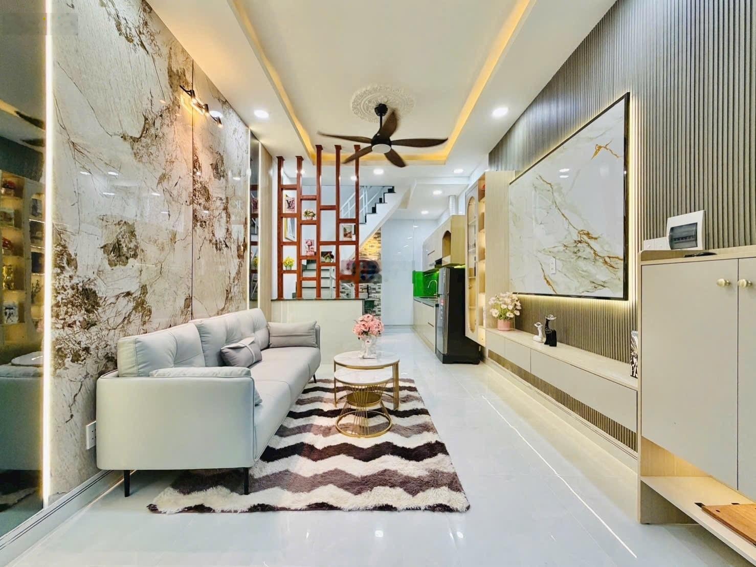 Khu vực an ninh dân trí cao - hàng xóm hiền hoà dễ mến, diện tích: 3.2x8m