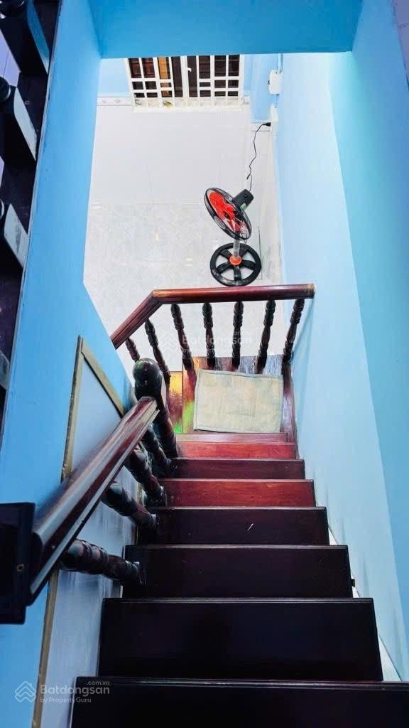 Gần chợ bà chiểu - sát mặt tiền đinh tiên hoàng - (3m 4m ) đầy đủ công năng