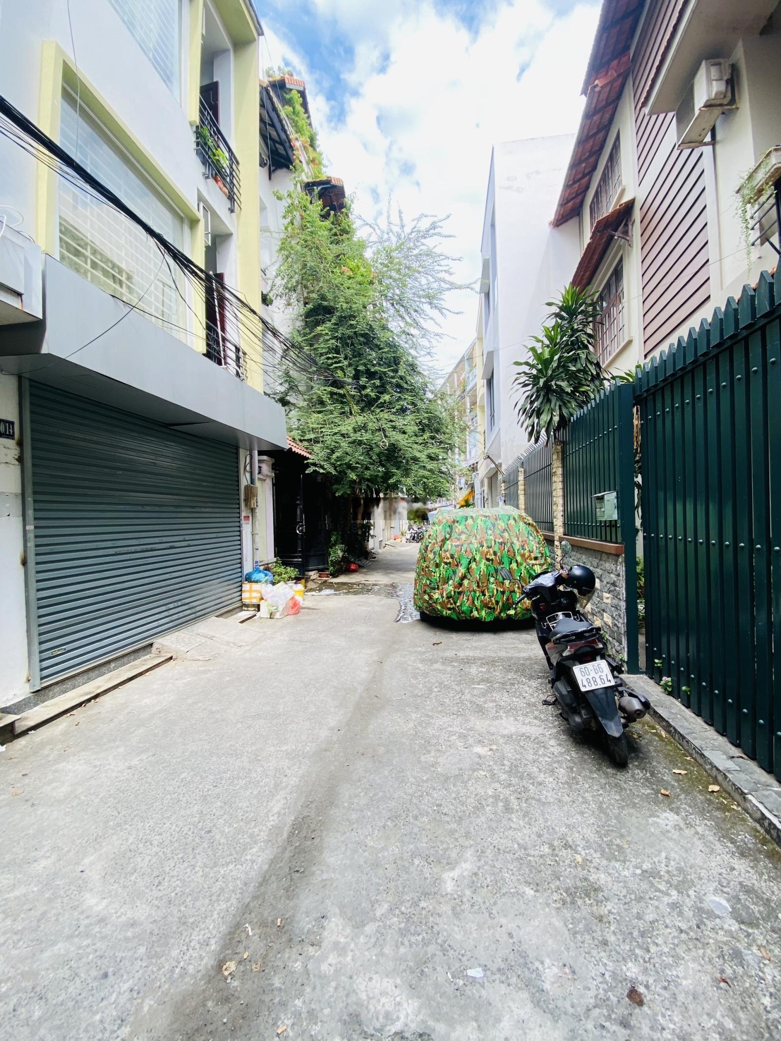 Giá: 2 tỷ 980 giảm sâu 400 triệu bán gấp 3 tuần chính chủ nhà phan văn trị bình thạnh sổ riêng