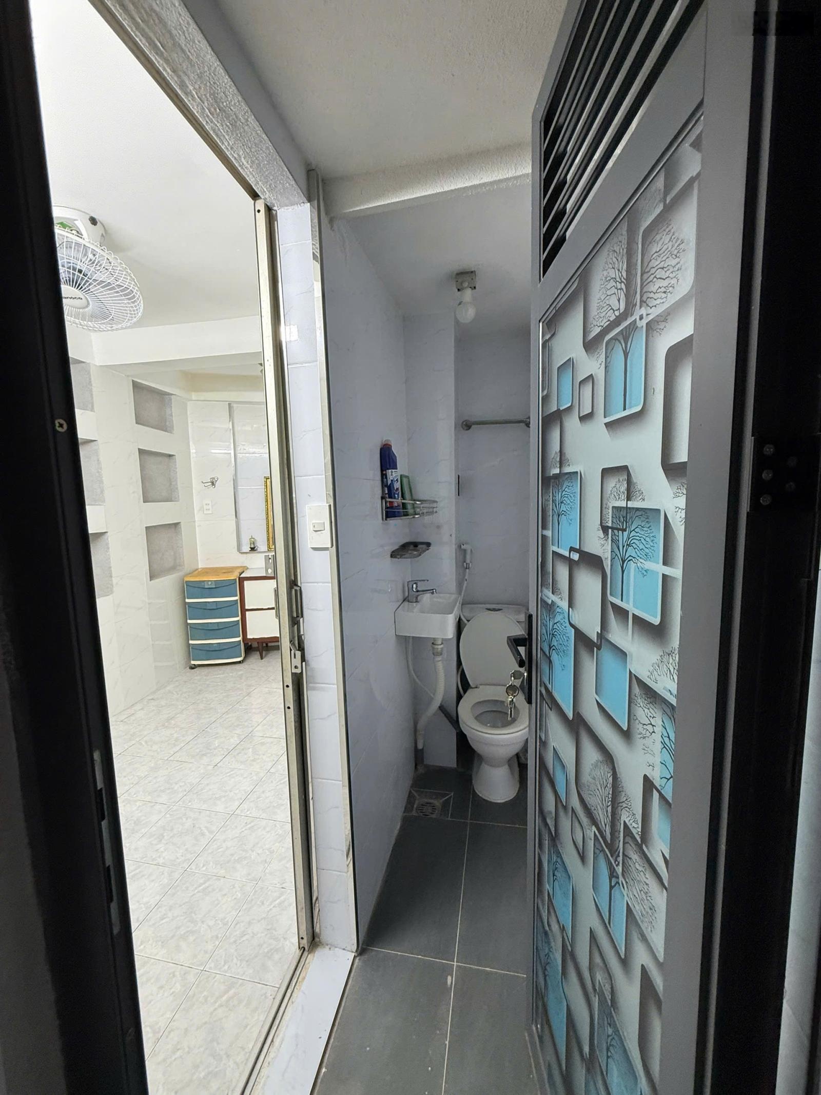 Bán nhà Tô Hiến Thành, Quận 10 - 29m2 - cách mặt tiền 2 căn