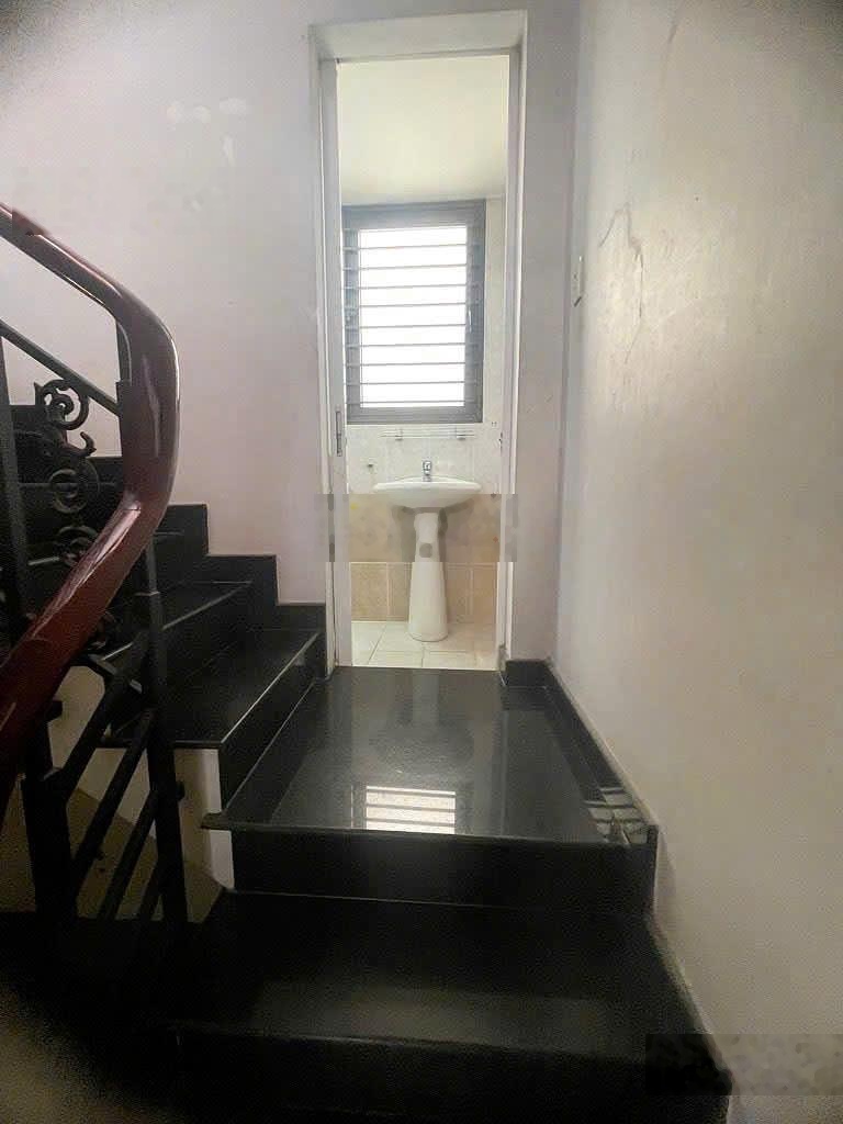 Bán nhà hẻm 6m trần hưng đạo,p.cầu ông lãnh.3.1m x 8.05m, trệt 3 lầu. chỉ 8.2 tỷ