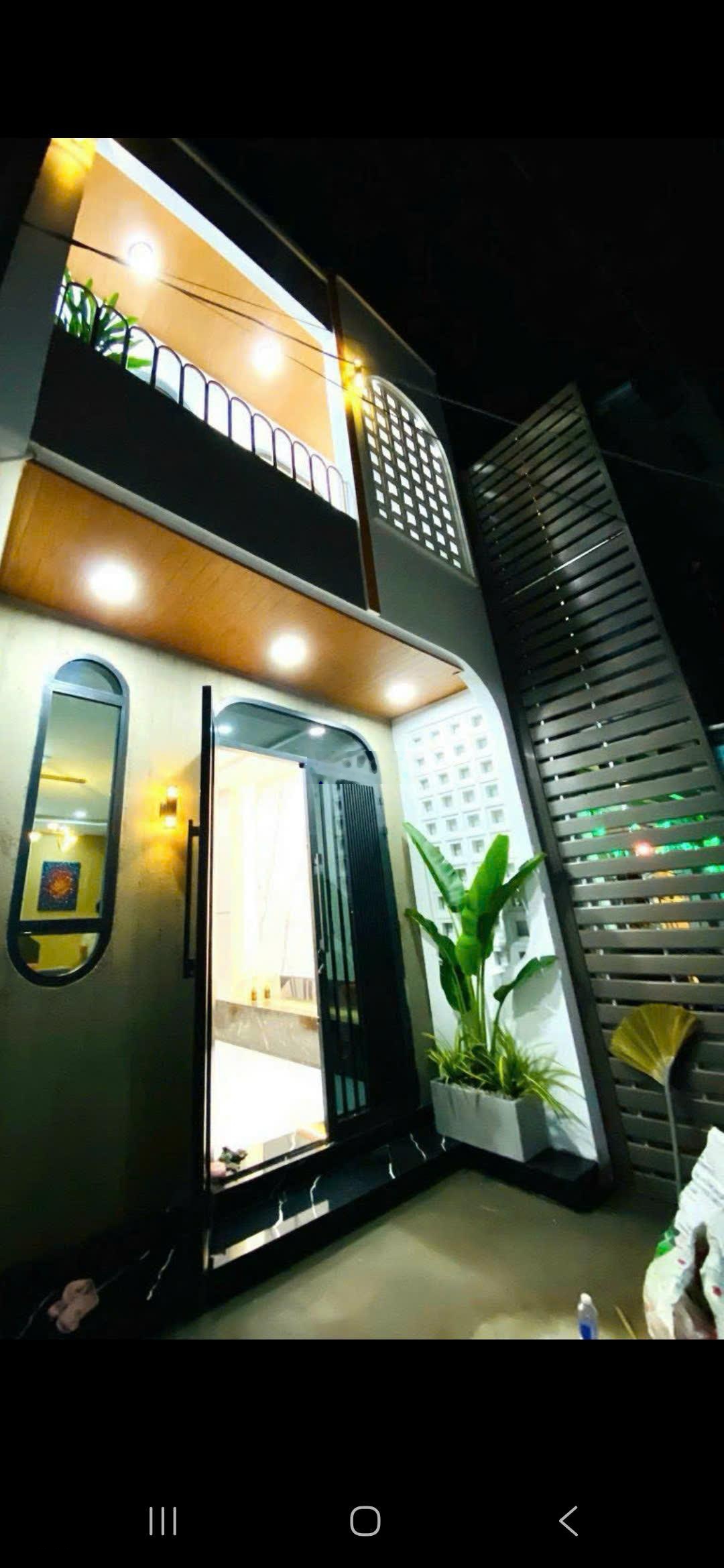 Siêu phẩm Quận 10 gần Vạn Hạnh Mall 2PN, giá cực tốt