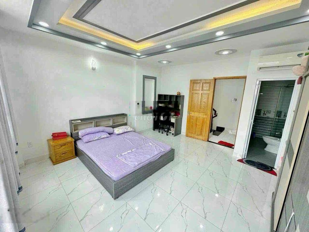 Giá: 4 tỷ ngộp tiền bán gấp chính chủ nhà hoàng hoa thám b. thạnh ( ngang 4.8m ) hẻm 4,5m tiện ích