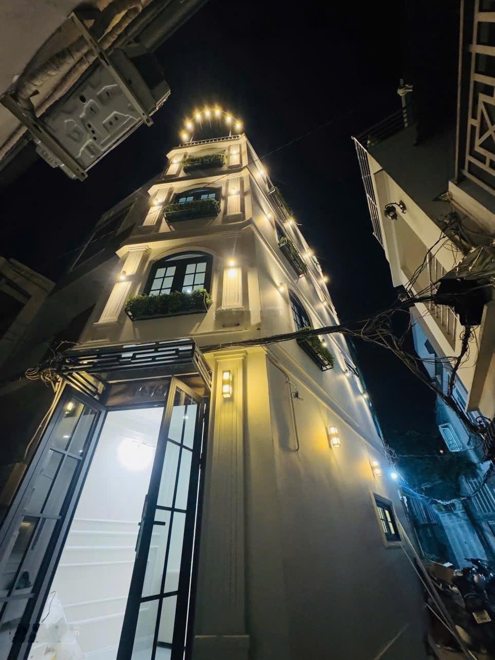 Bán nhà đẹp 4 tầng gần ĐH Văn Lang - Bình Thạnh - 3PN 4WC - giá 5.x tỷ