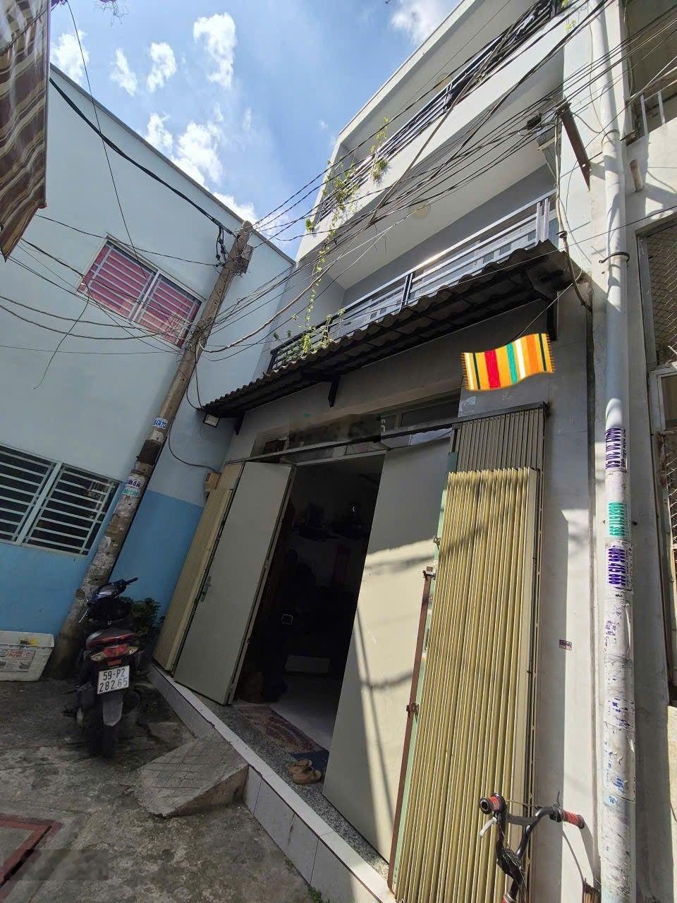 Bán gấp NR tại Ni Sư Huỳnh Liên, 3,85 tỷ, 31m2, 3PN, 3WC