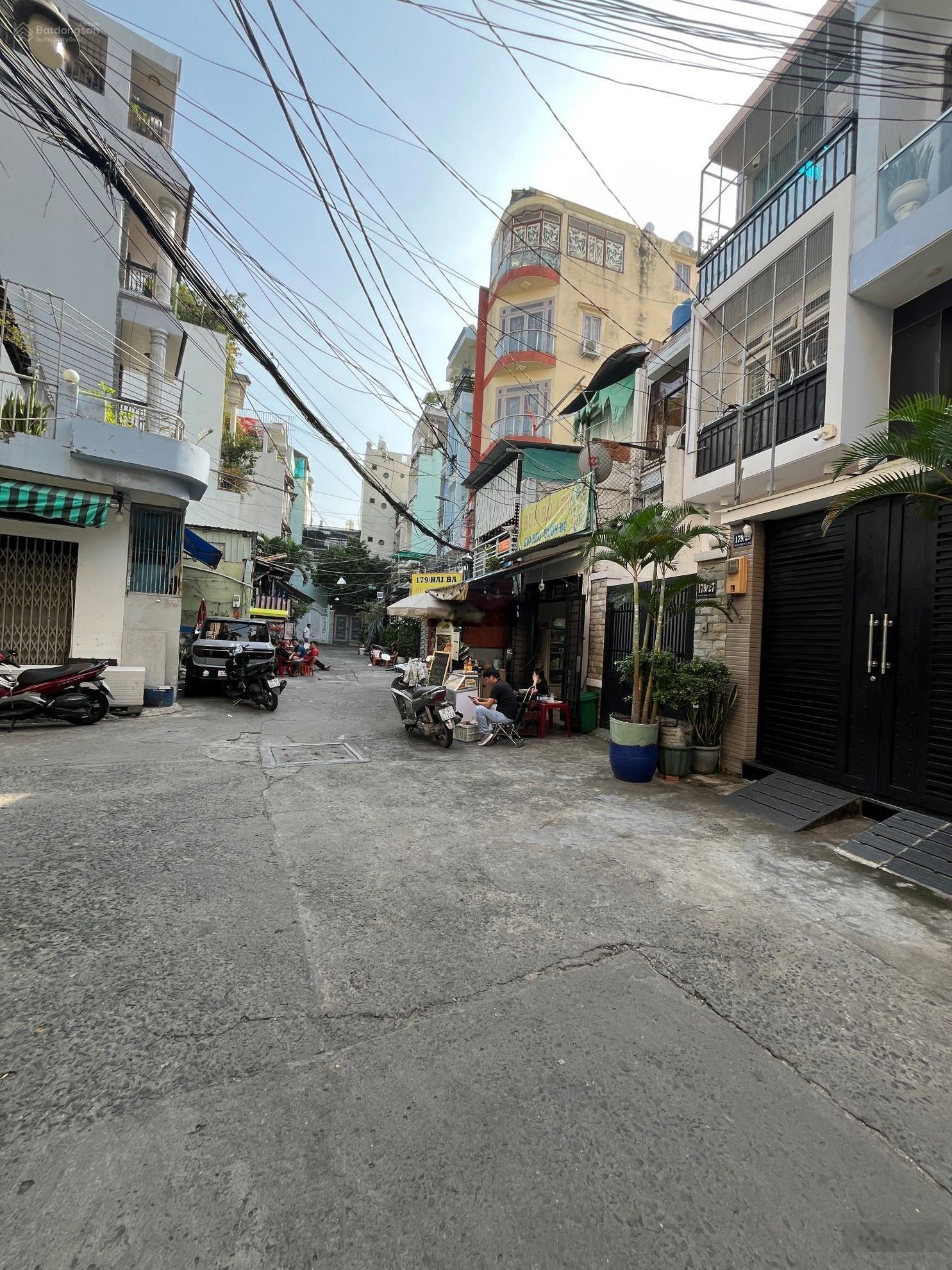 Nhà HXH tận cửa, ngay Tô Hiến Thành, 44m², 5 tầng, 6PN vào ở ngay, giá chỉ hơn 8 tỷ