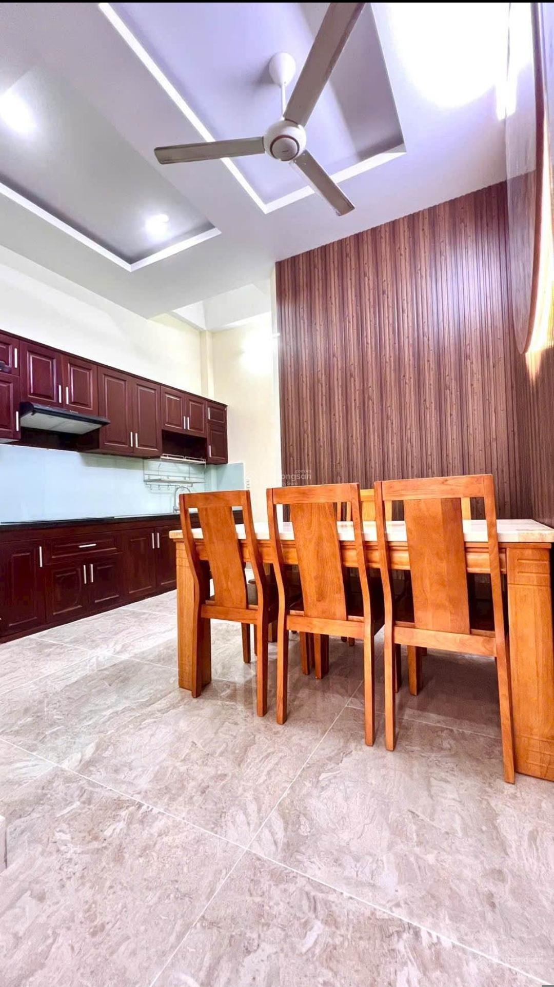 Chủ bán nhà Lê Văn Sỹ p2 Tân Bình cách THPT Hàn Thuyên 3p giá 2tỷ9 DT 78,2m2 cho thuê 24 tr/th