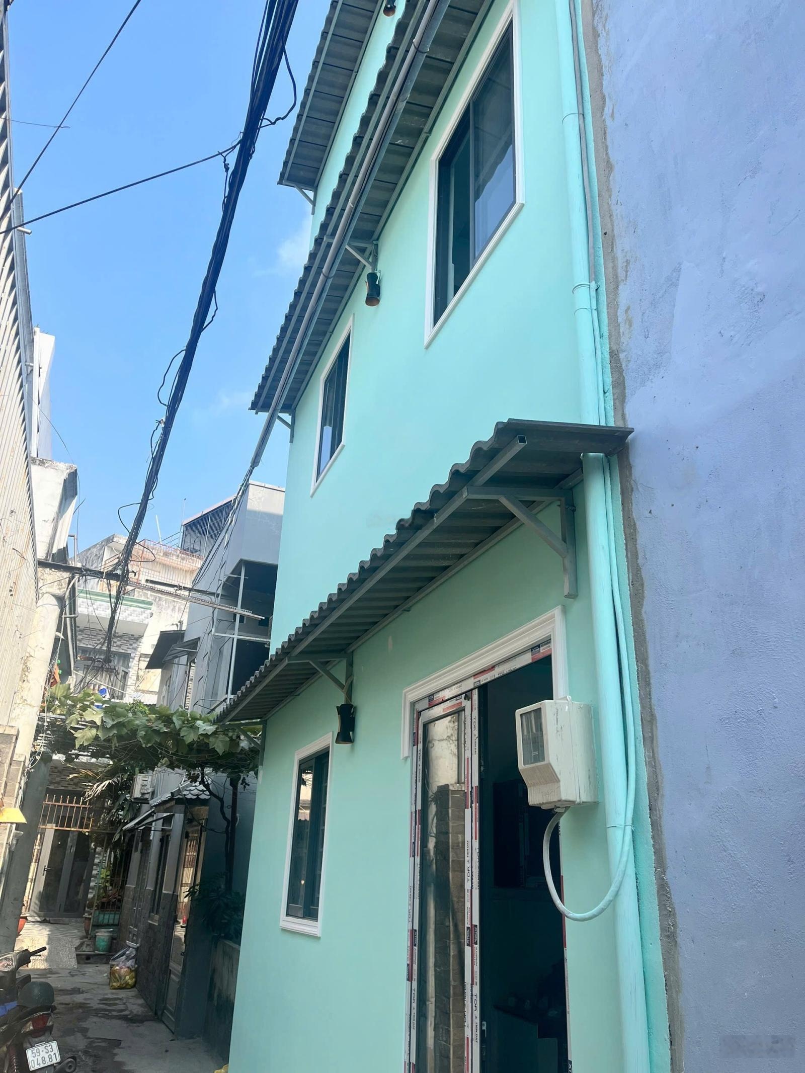 Nhà Gò Vấp - sổ hồng riêng - nhà 3 tầng 2PN 3WC