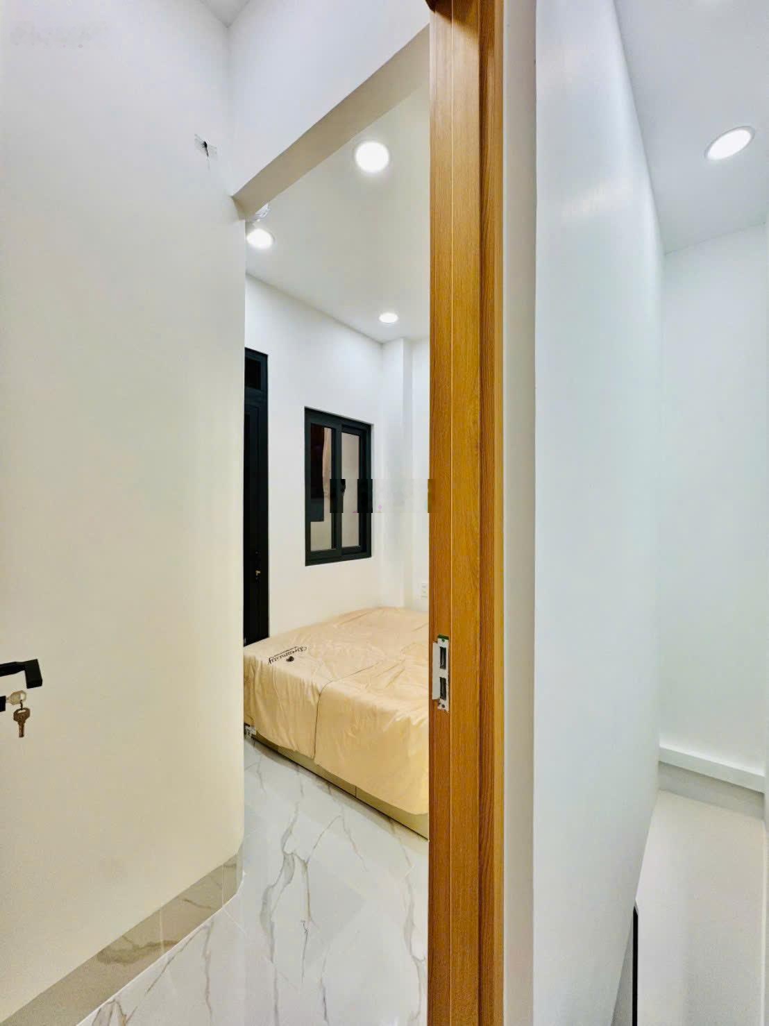 Nhà nguyễn văn công ngay cv gia định full nội thất chỉ 3,85 tỷ