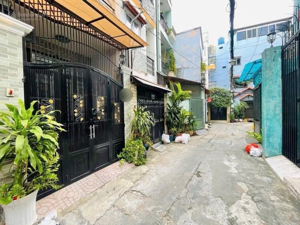 Sốc-nhà phan đình phùng, phú nhuận mà giá chỉ nhỉnh 4đ hơn cho diện tích đến 60m2. pháp lý sạch!!!