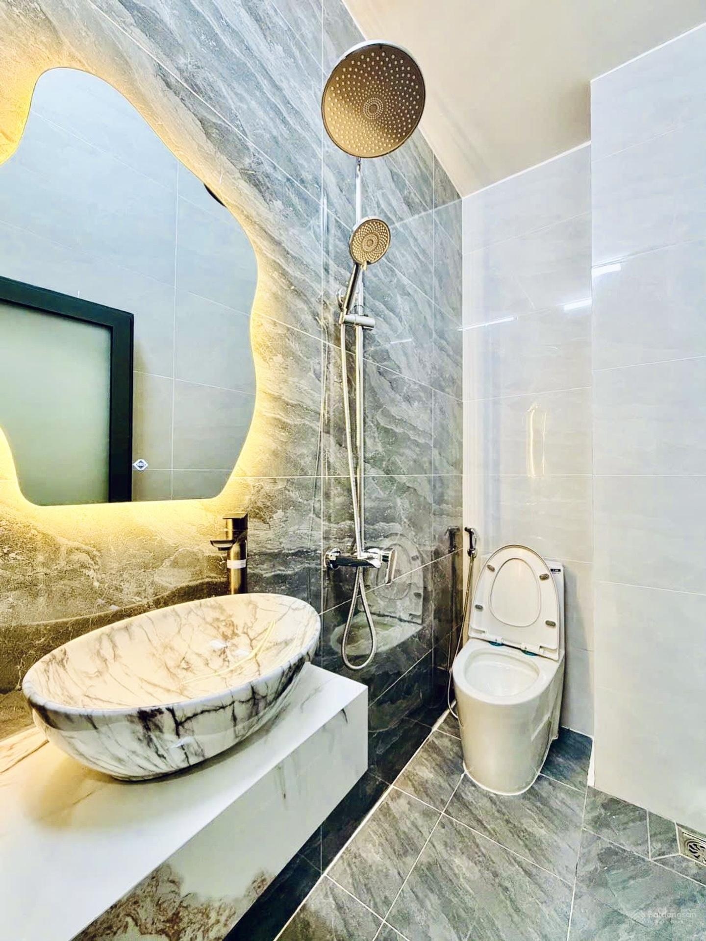 Nhà 3 Tầng Quận Tân Bình 5.x tỷ Quá Đẹp