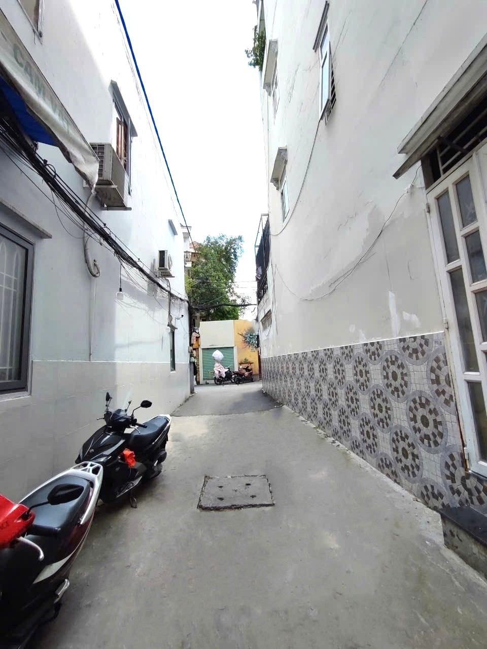 Nhà 2 tầng hẻm ô tô, vừa ở vừa kinh doanh, giá chốt 5 tỷ