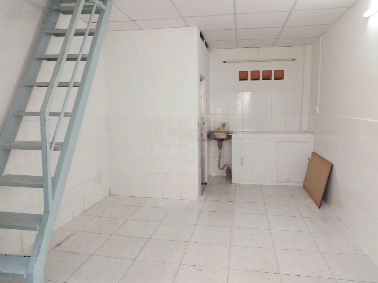 630tr Quốc lộ 50 Bình Hưng, Bình Chánh - gần áo cưới Kim Hoàng Khu dân cư hiện hữu ko quy hoạch