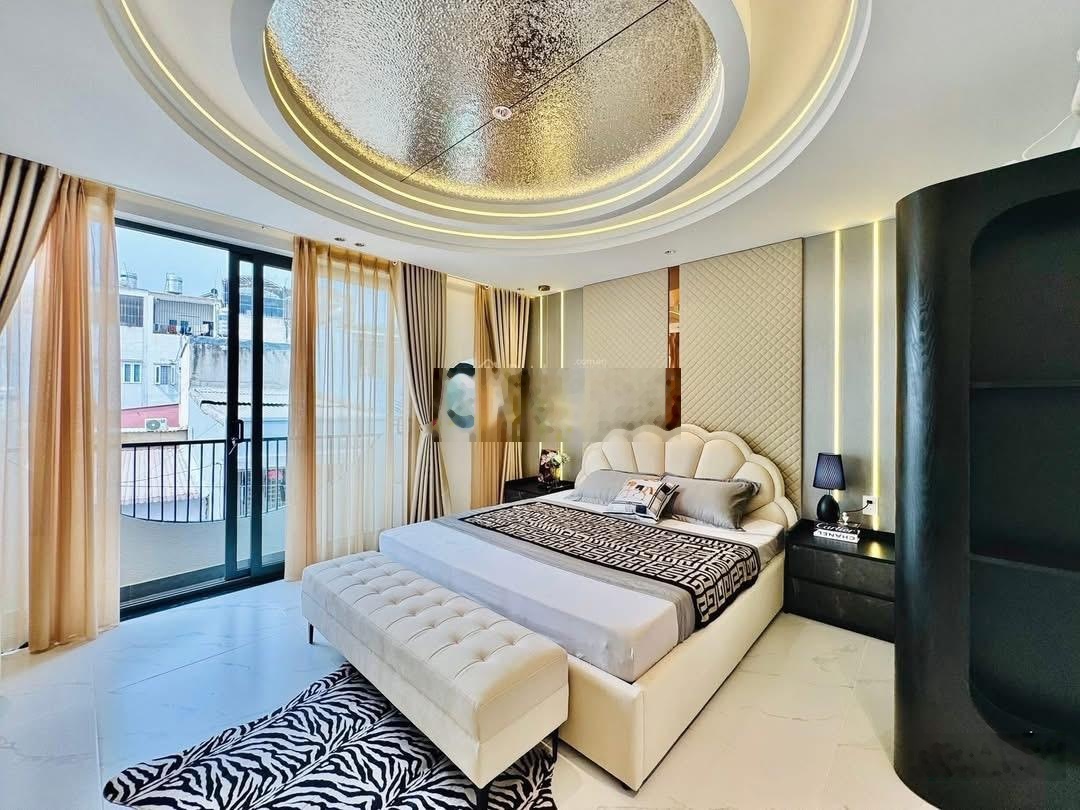 Lý Tự Trọng - Q1 đường rộng 6m 2 ôtô tránh nhau. Giá 3tỷ520 nhà 1trệt, 2lầu sẳn cho thuê 24tr/th