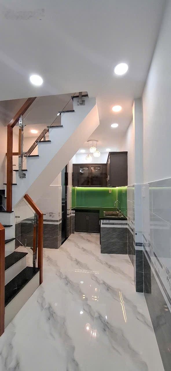 Bán nhà mặt tiền đường số - hẻm thông xe hơi chạy ngang nhà - quận 7