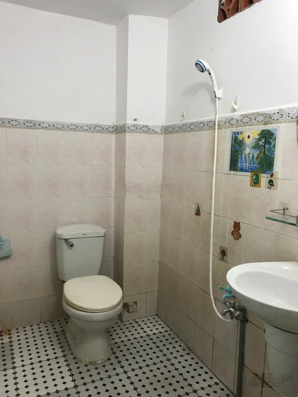 Hiếm Nhà 1 Trệt - 1 lầu Trần Thánh Tông - Tân Bình- SHR đẹp- giá rẻ