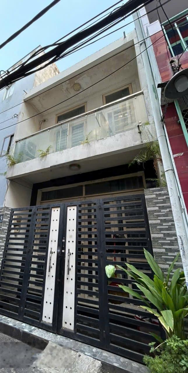 Hẻm xe hơi phường bảy hiền mới - ngang khủng 4.2m nở hậu đẹp sát mặt tiền, chỉ hơn 5 tỷ