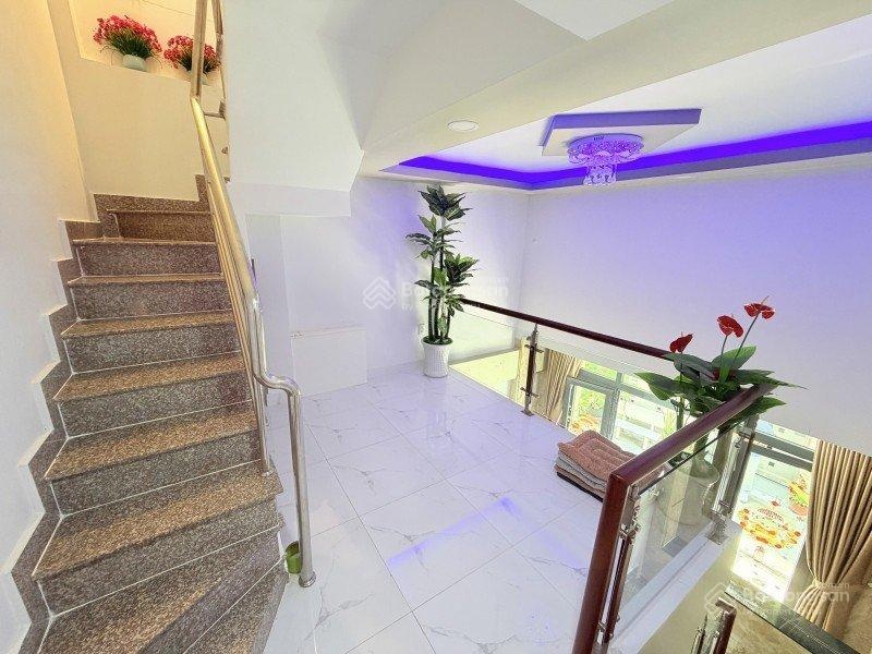 Siêu vị trí bàu cát vip- nhà đẹp ở ngay - hxh gần mặt tiền