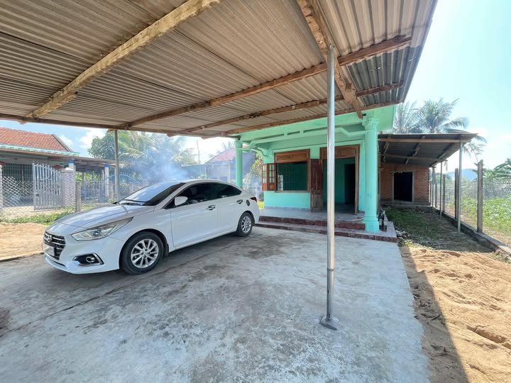 Bán nhà cấp 4 tại thôn Tuy Bình, xã Đức Bình, Sông Hinh cũ, giá chỉ 390 triệu