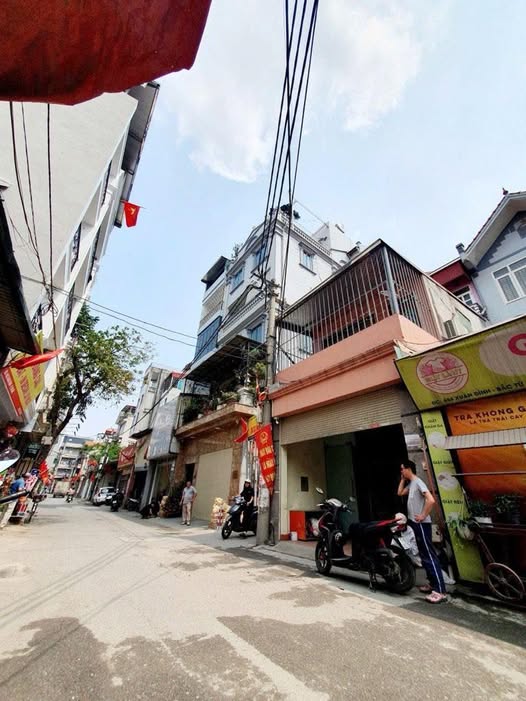 Siêu phẩm nhà Phú Đô, Lê Quang Đạo, sổ đỏ 50m2, 3 tầng, kinh doanh, ô tô tránh, giá rẻ nhất Mỹ Đình