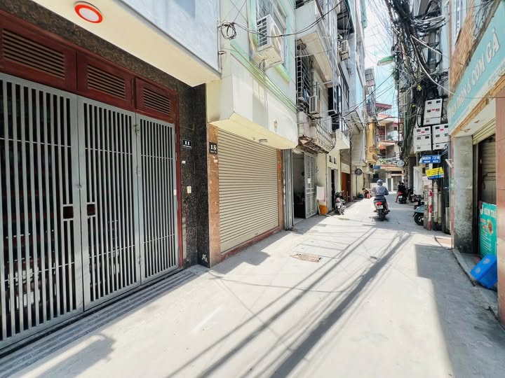 Bán nhà phố Hoàng Ngân, Thanh Xuân, 54m2, 5 tầng, giá 13.2 tỷ