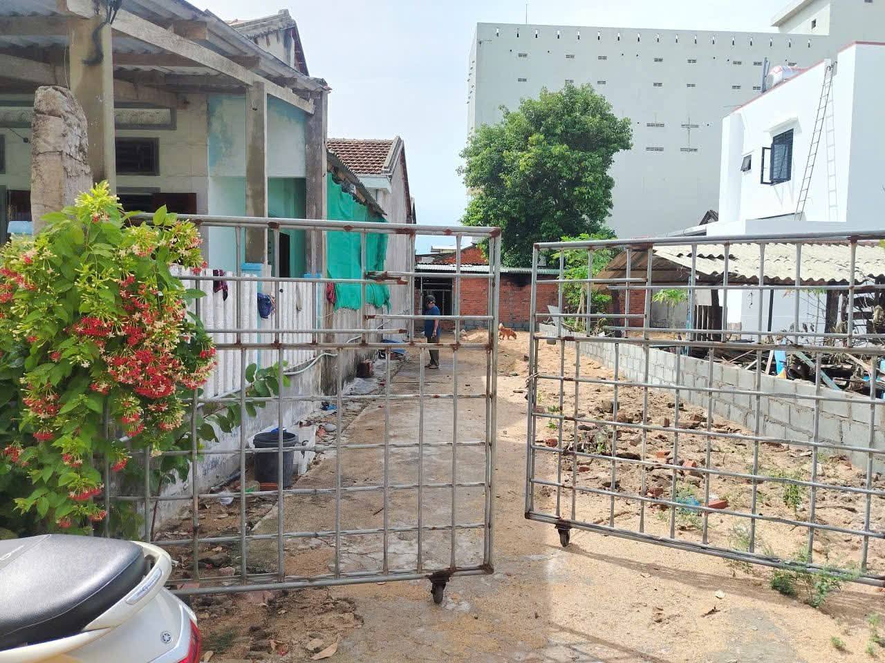 Bán đất Phú Thọ 3, Hòa Hiệp, Đông Hòa, sổ đỏ đầy đủ, gần biển