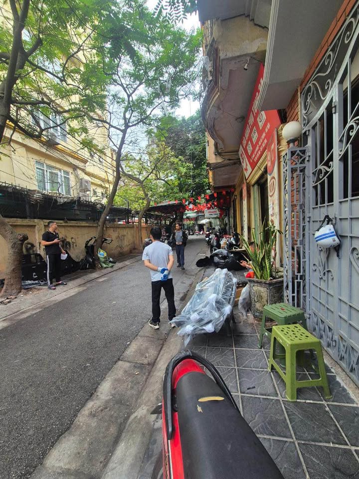 Bán nhà phố Lạc Nghiệp, Trần Khát Chân, 5 tầng, ô tô tránh, kinh doanh đỉnh