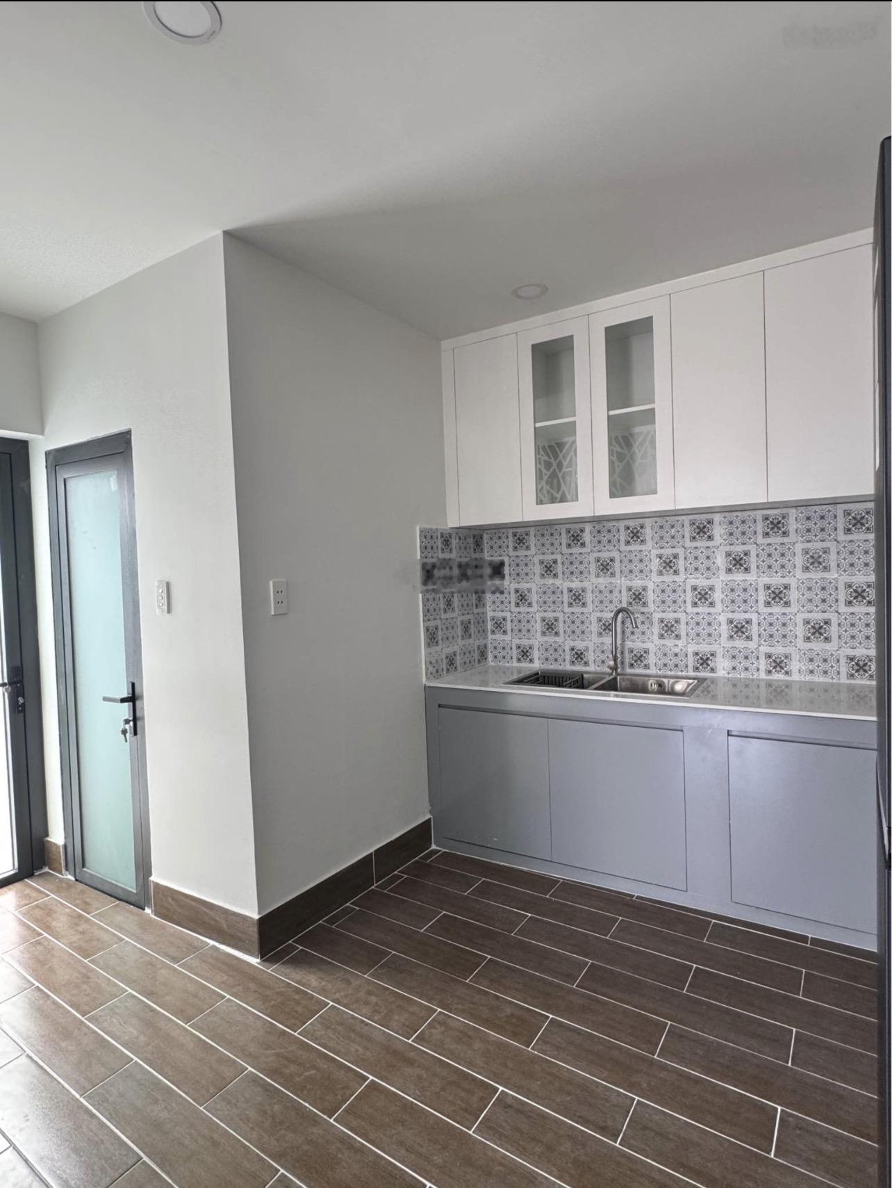 Thanh lý gấp nhà tại Võ Văn Vân, DT 90 m2, 3PN, 3WC, 900tr