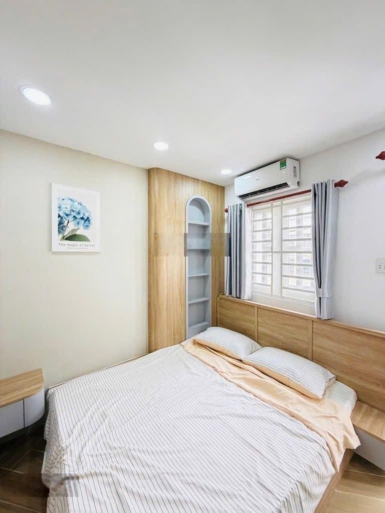 3t180 TL . 3 tầng,2 PN lớn ( có chỗ cho trẻ con.