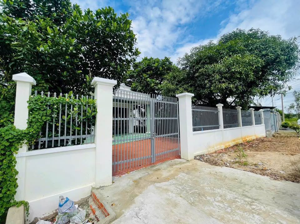 Bán đất huyện Củ Chi, thành phố Hồ Chí Minh, giá 3,6 tỷ