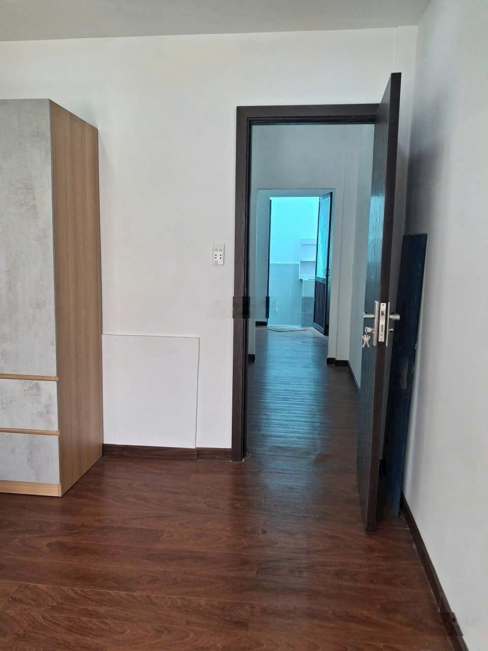 Bán nhà quận 8 hẻm 1/ phường 16 quận 8 shr , trả trước 400tr nhận nhà ngay trong tuần