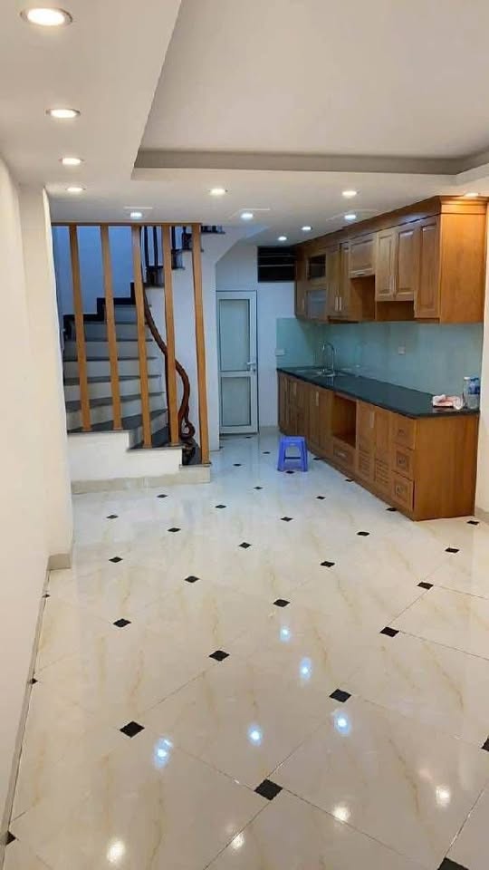 Nhà Cầu Bươu, Hà Đông 30m2, 6 tầng, giá 5,2 tỷ