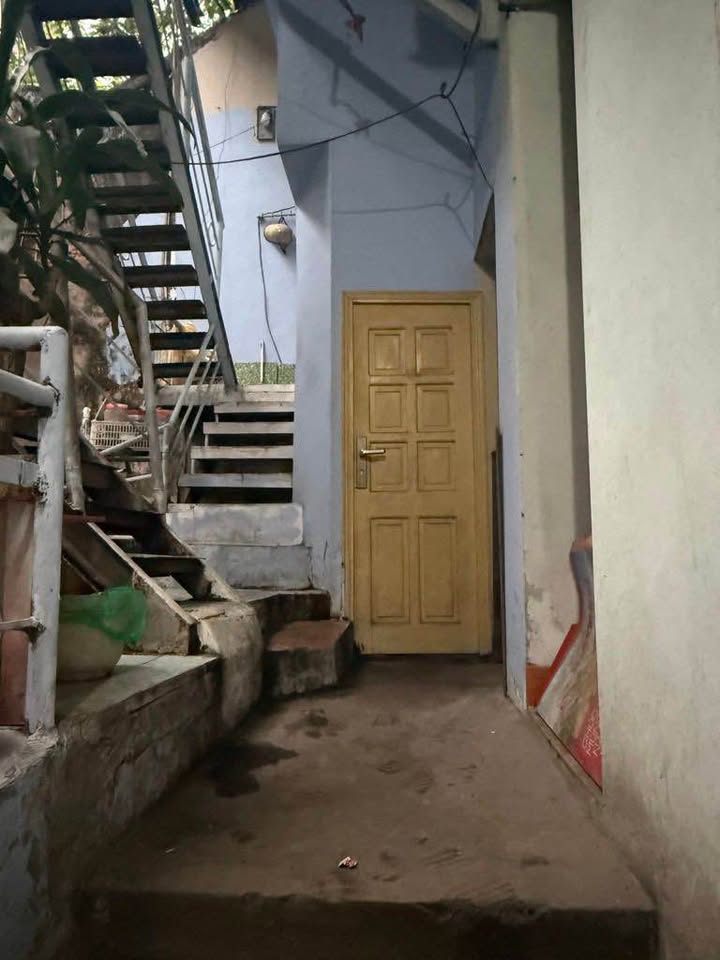 Bán nhà tập thể quận Hoàn Kiếm, thành phố Hà Nội, giá 750 triệu