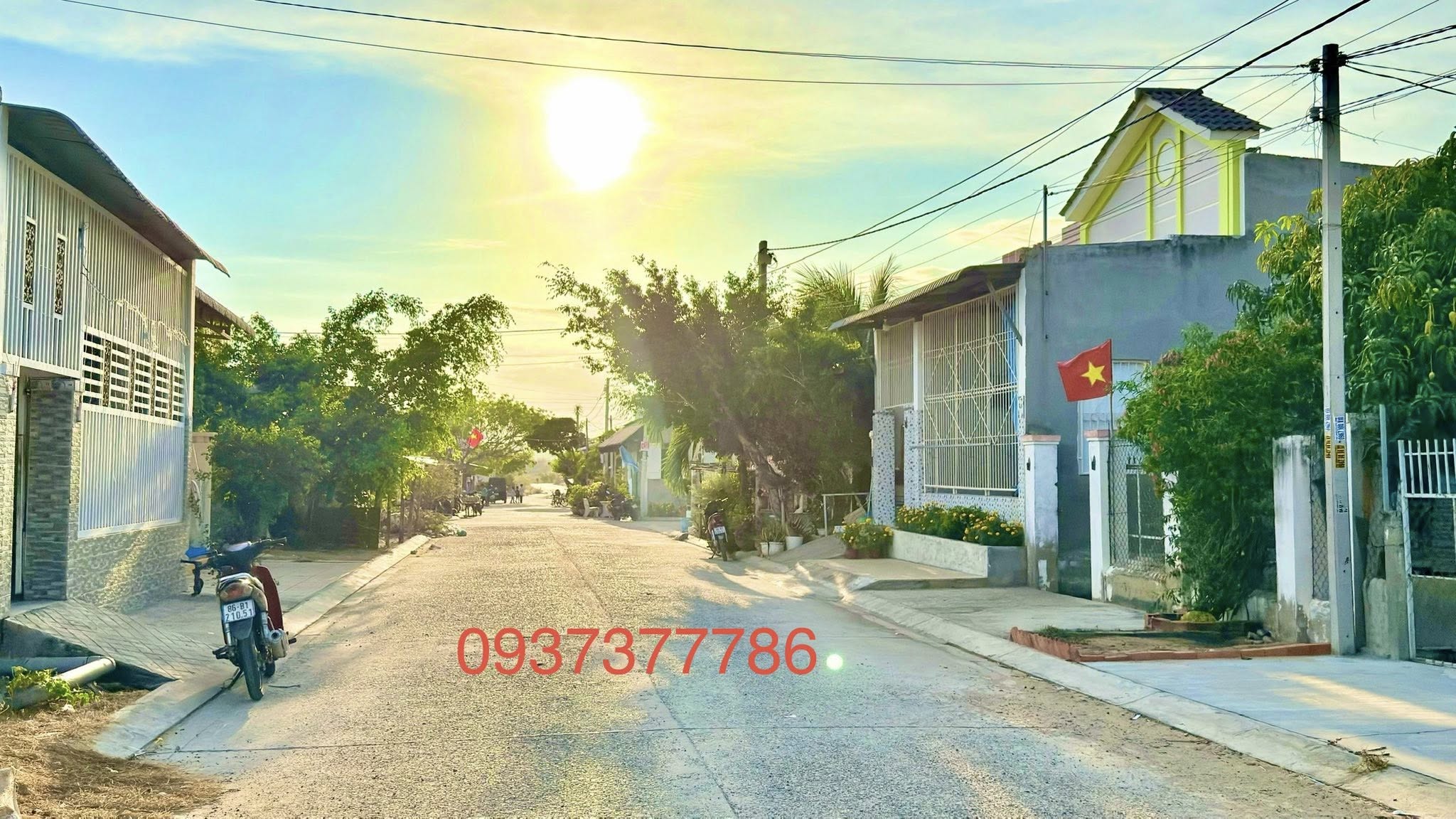 Đất biển xịn sò, 140m2, view công viên, chỉ 300m ra biển