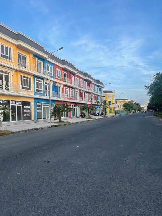 Bán nhà phố thương mại, shophouse thành phố Bạc Liêu, tỉnh Bạc Liêu, giá 2 tỷ