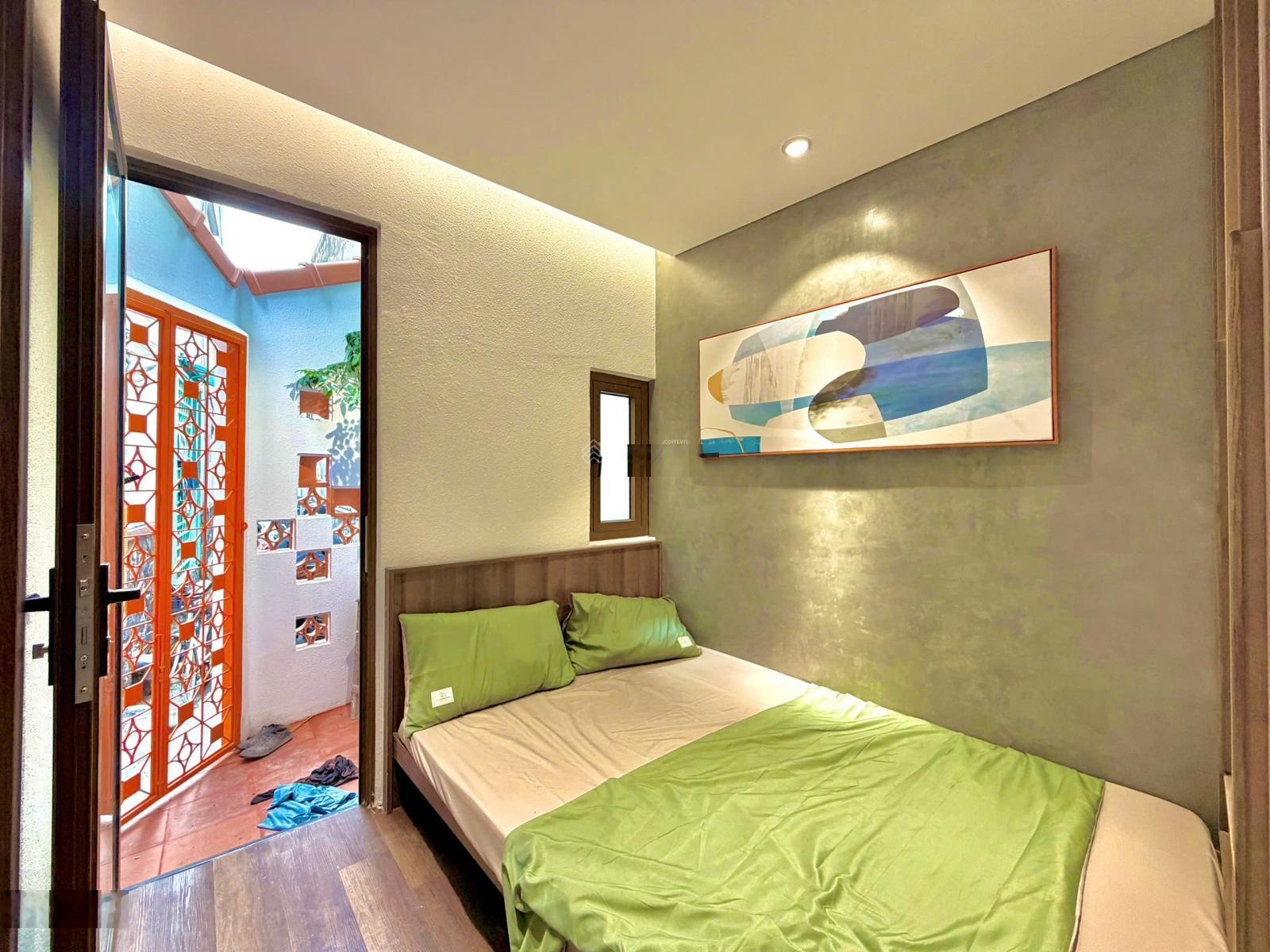 GIẢM SỐC 500TR!Nhà mới Phú Nhuận- 2MT hẻm Cô Giang- 3PN full nội thất-chỉ 4.779 tỷ dọn vào ở ngay!